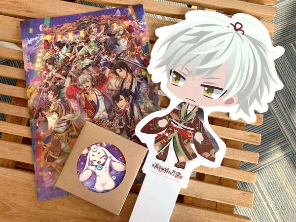 行銷周邊設計製作-L夾、杯墊、立牌